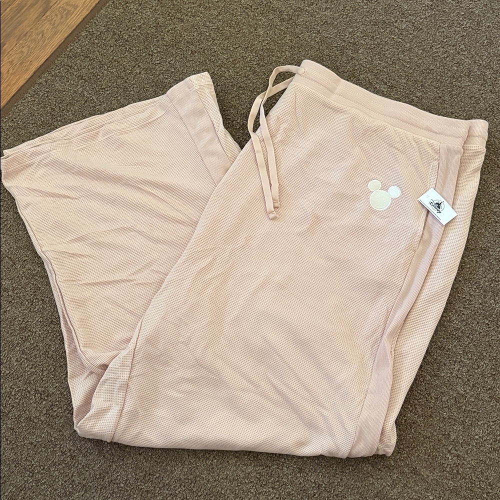 NWT Disney waffle lounge pant